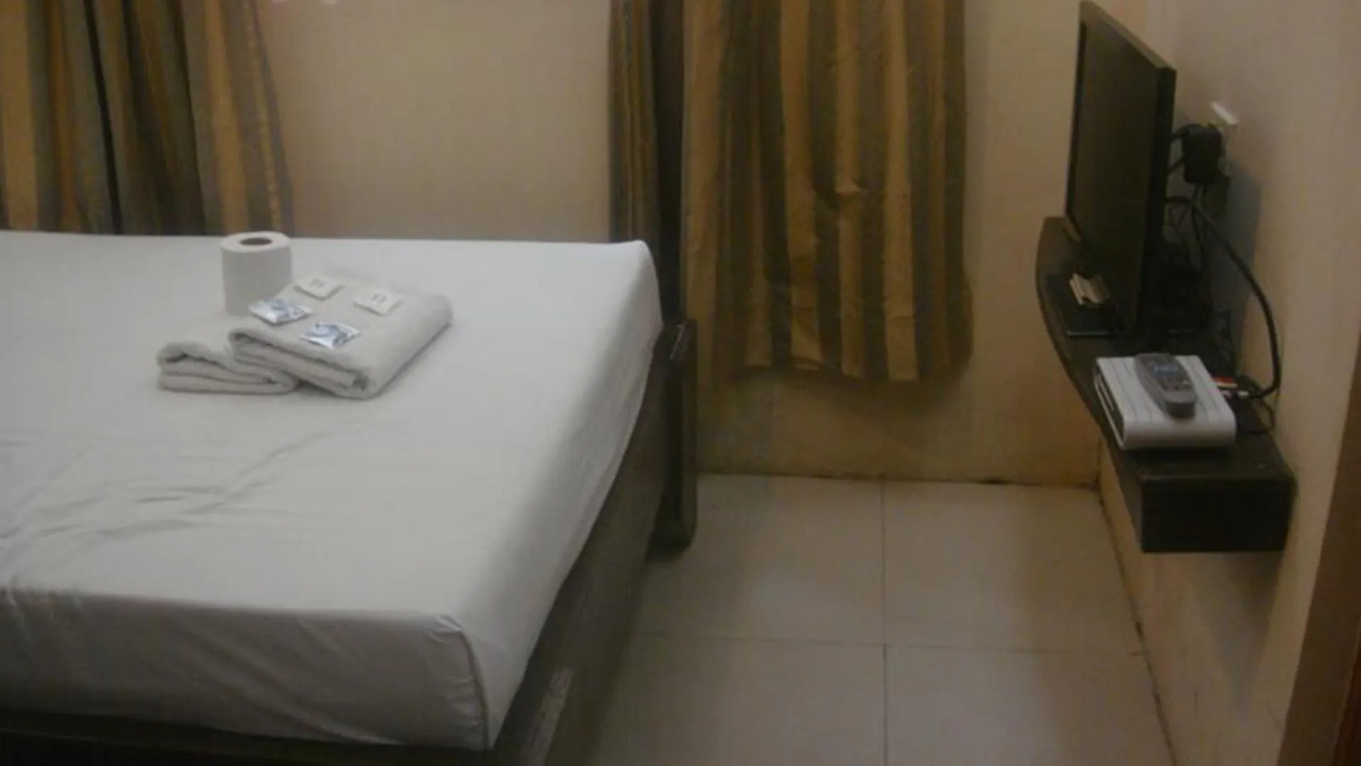 Hidden Pearl Hotel - Janus Luxury Suites Ángeles